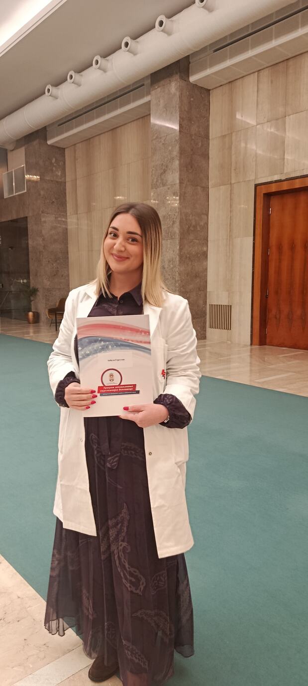 dr Anđela Gergulov