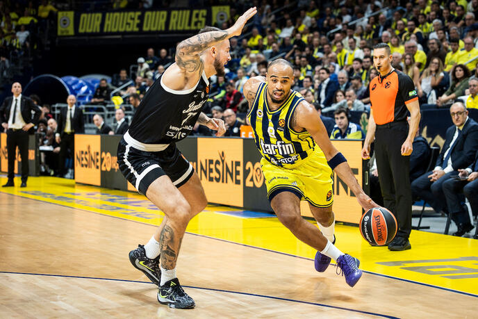 FENERBAHCE-PARTIZAN_50.JPG