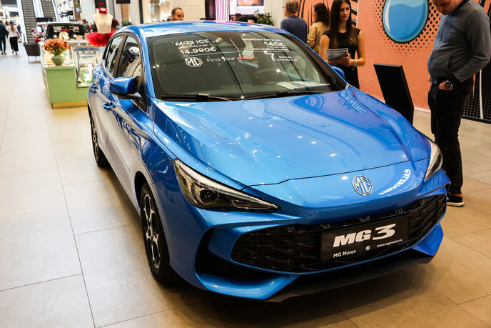 MG 3