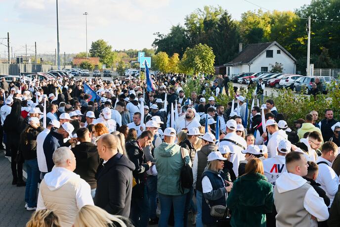 Skup SNS Novi Sad Aleksandar Vučić (1).jpeg