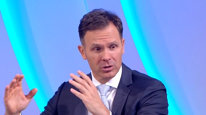 Siniša Mali Ana Brnabić (11).png