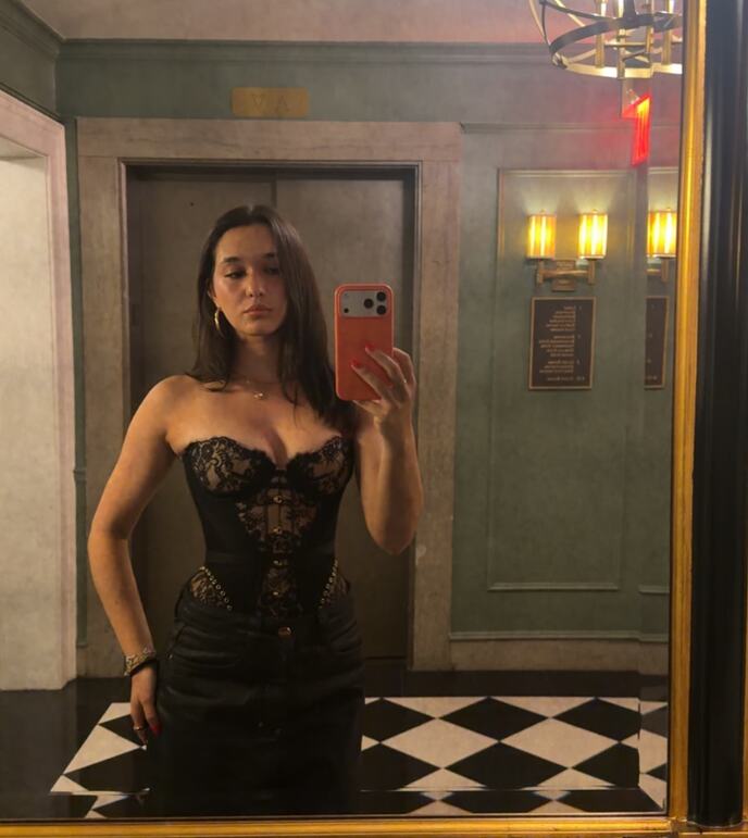 eva.lys-3886888606317212152_41871919991_1-20260430_202051.jpg