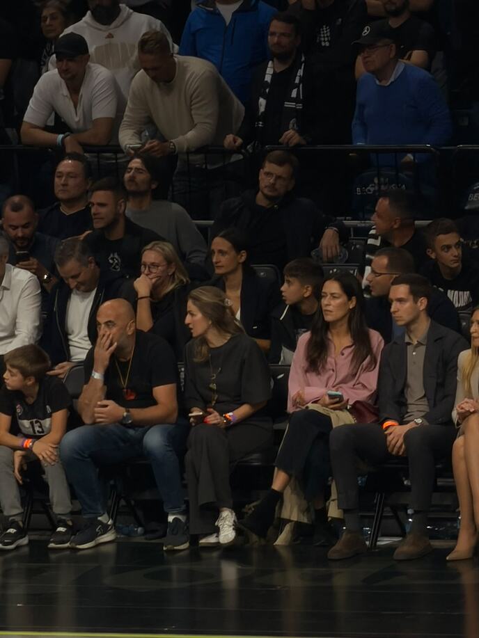 Ana Ivanović, Večiti derbi
