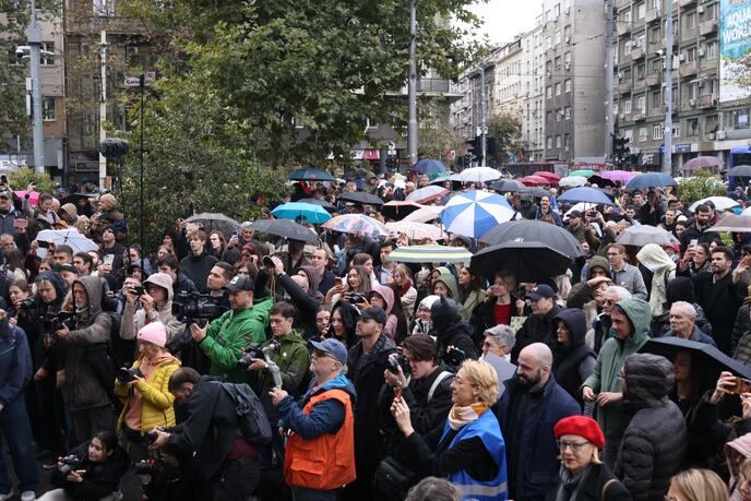 Pravni fakultet studenti 16 minuta tišine