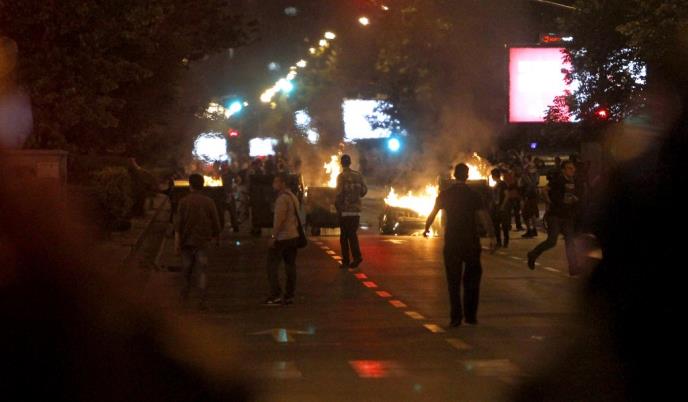 makedonija-skoplje-protest-zbog-policijske-brutalnosti.jpg