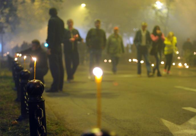 podgorica-protest-opkoljavanje.jpg