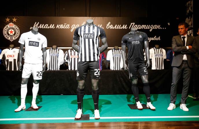 fk-partizanpromocija-dresa-1.jpg