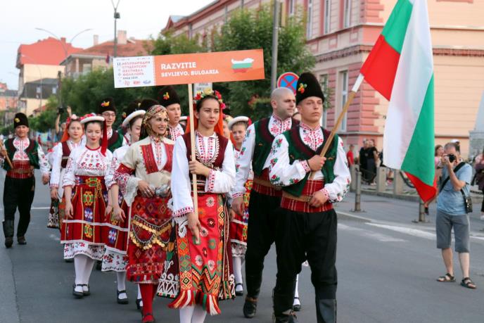 folklor-cuprija-foto-tanjug-dusan-anicic-4.jpg