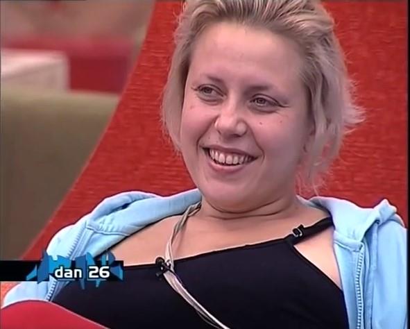 VAŽILA ZA NAJIRITANTNIJU, SA SVIMA SE SVAĐALA Nakon Velikog brata potpuno nestala, pa se pojavila u Zadruzi sa 46 kilograma manje (FOTO)