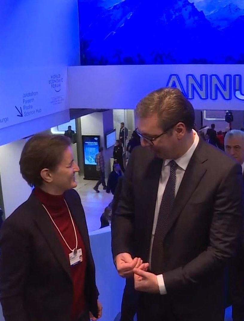 vucic-brnabic-davos-foto-fonet-1.jpg