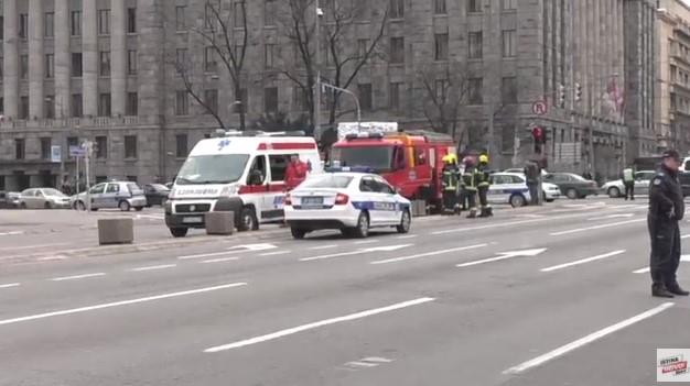 skupstina-bomba-samoubistvo-foto-kurir-tv.jpg