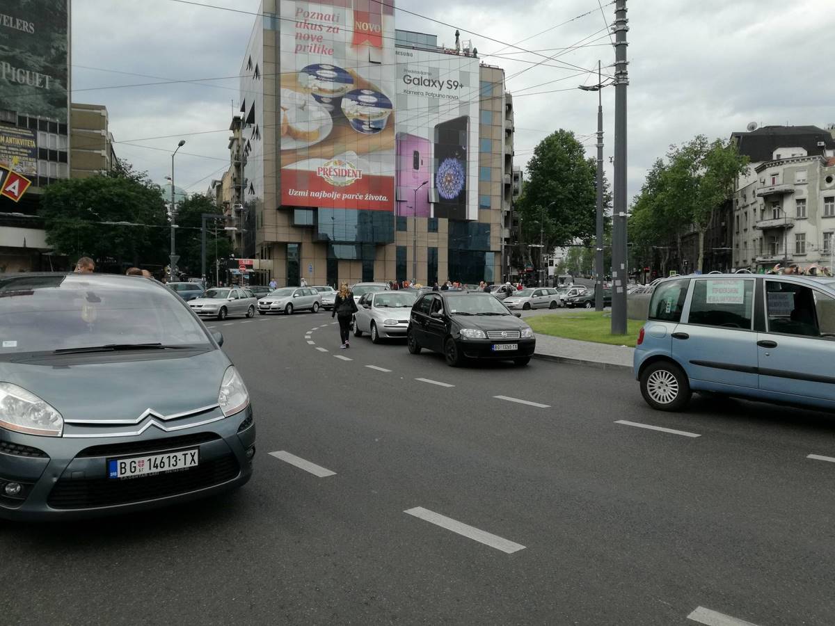 slavija-taksisti-strajk-blokada-foto-vesna-popovic-5.jpg