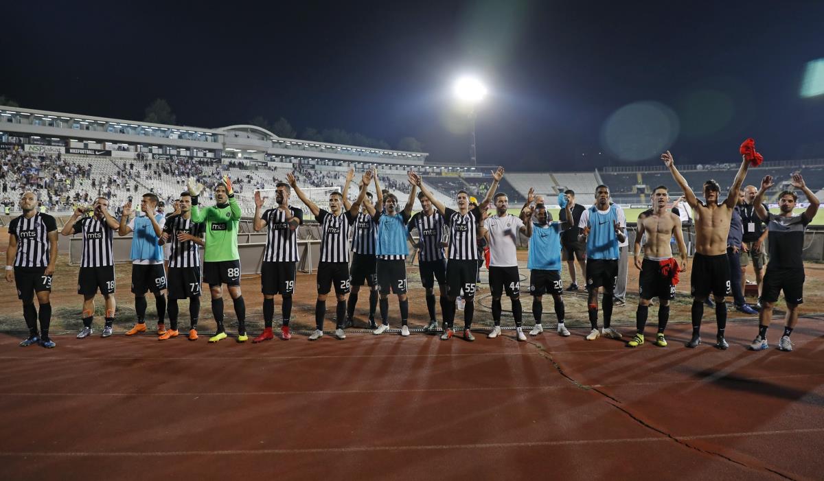 partizanbesiktas24970.jpg