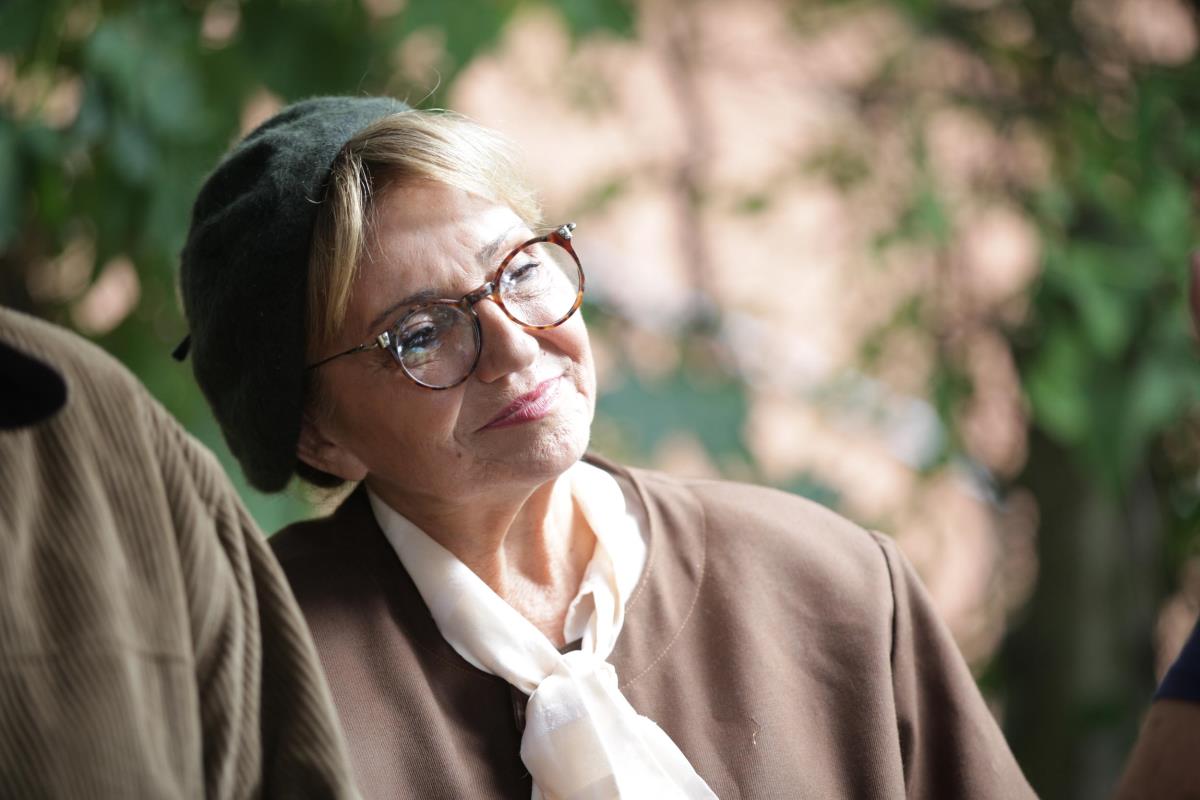 Ljiljana Stjepanović sa naočarima i kapom