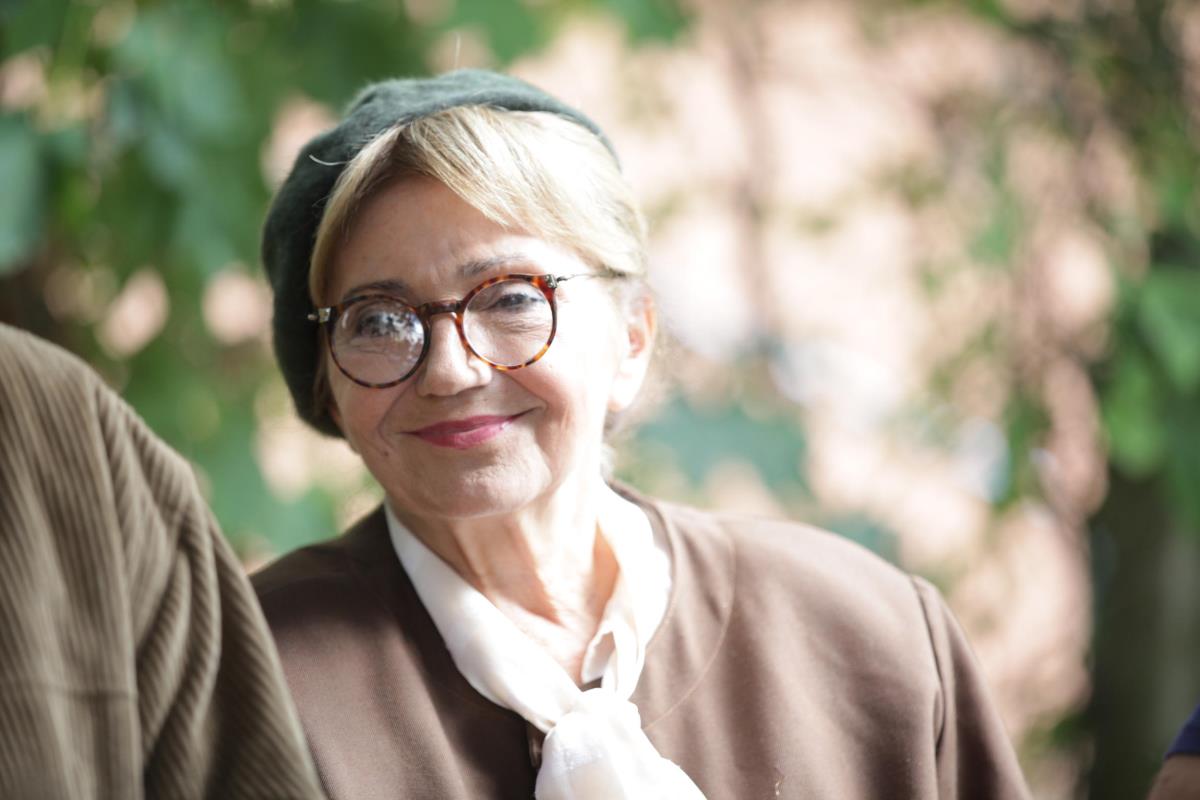 Ljiljana Stjepanović sa naočarima i kapom