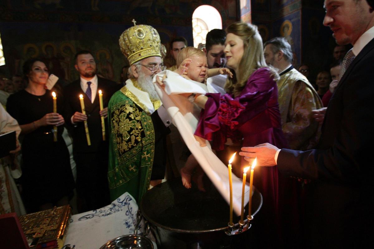 krstenje-princ-stefan-foto-tanjug-sava-radovanovic-3.jpg