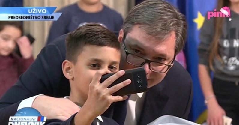 vucic-deca-kosovo-tv-pink-pt-8.jpg