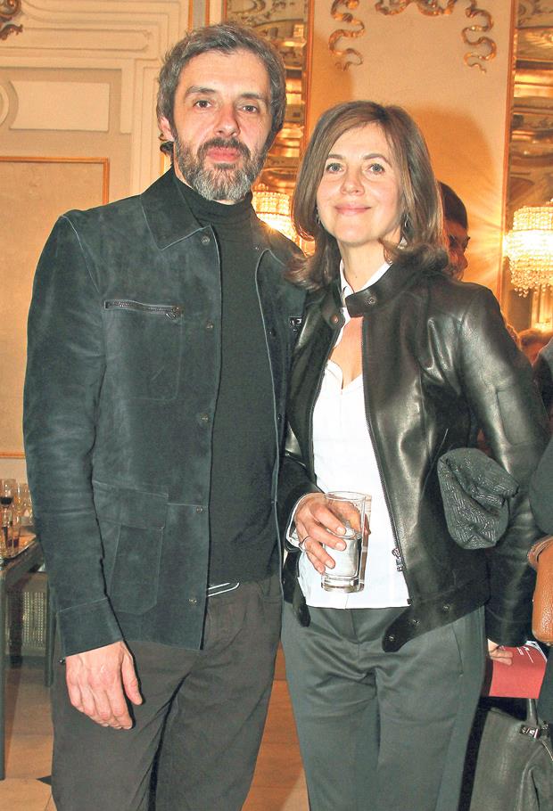 "Kad se avion približi Surčinu, preplavi me milina", važili su najlepši glumački par, a onda su spakovali kofere i napustili Srbiju