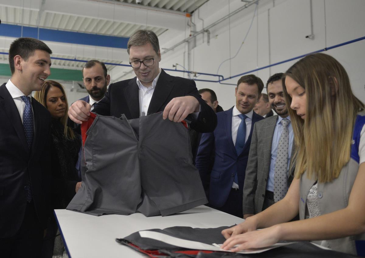 fabrika-raska-vucic-foto-predsednistvo-2222.jpg