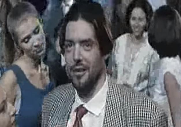 Igor Pervić u filmu Lajanje na zvezde