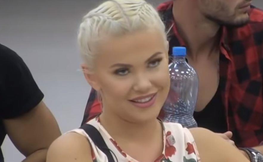 SILIKONI, NOS, JAGODINE, USNE... Sanja Stanković ima nekretnine vredne 600.000 €, troši hiljade evra na provod, a evo koliko je dala na operacije