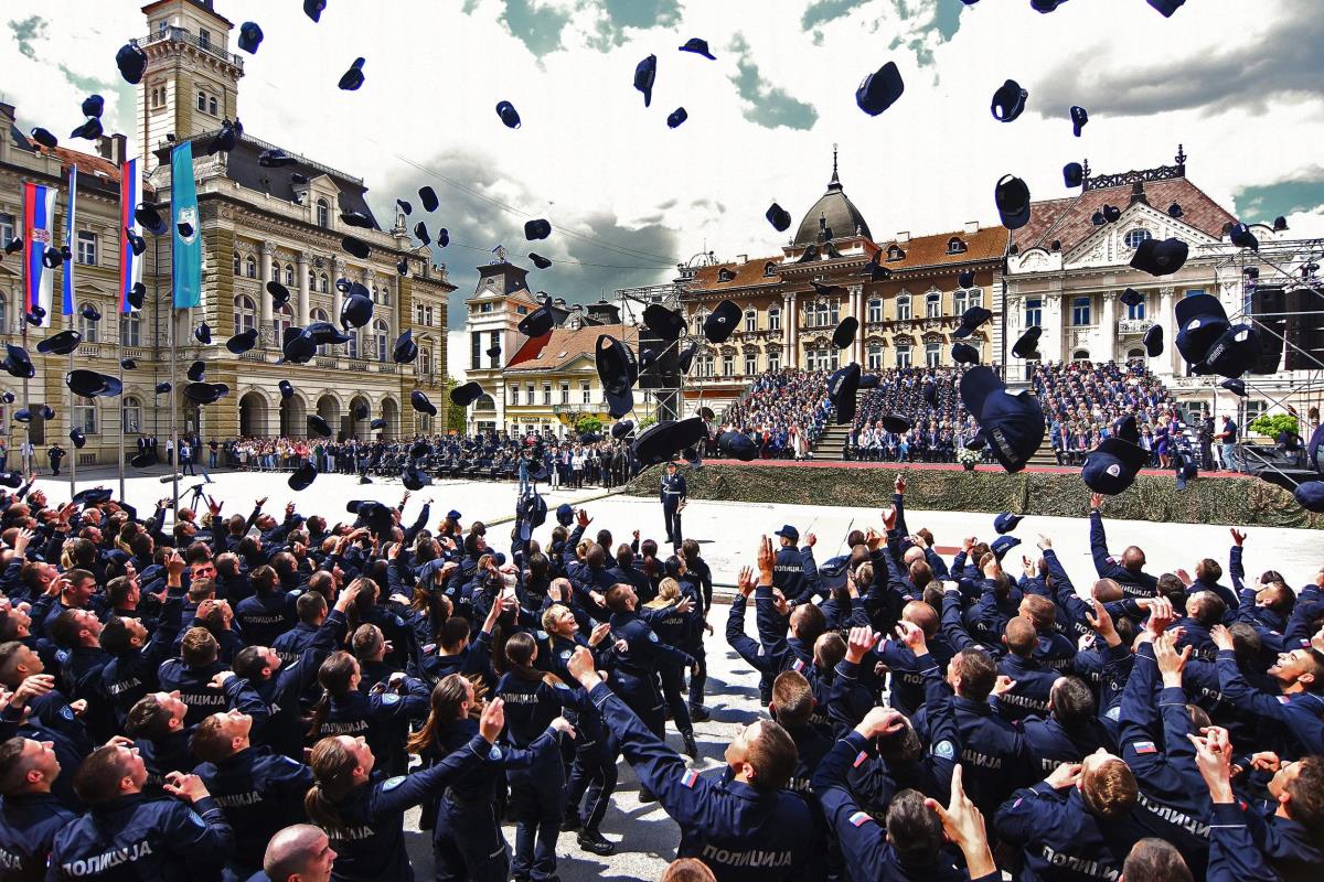 policija-ns-promocija-foto-tanjug-jaroslav-pap-1.jpg