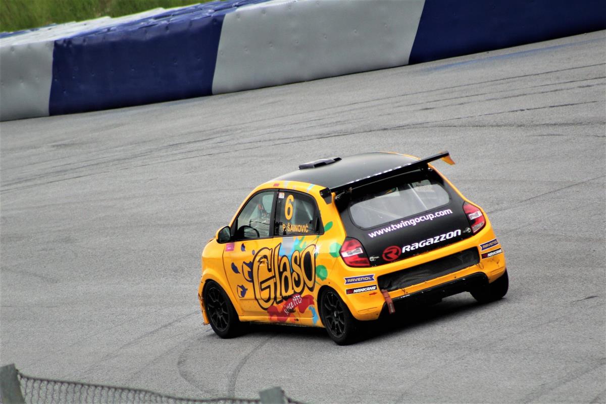 dr-sainovic-foto-twingo-cup.jpg