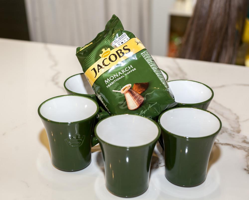 jacobs-je-pripremio-tradicionalnu-kafu-za-sve-goste.jpg