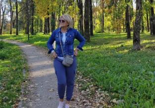 MAJKA NAŠE STARLETE GRMI KAKO IZGLEDA! Slavica (63) pokazala zavidnu figuru, a tek da vidite kako izgleda kad se razgoliti (FOTO)