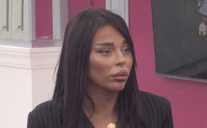 "MATORI DEDA TI JE DRŽAO RUKE U GAĆAMA" Sofija Janićijević na stubu srama zbog veze sa Danetom, učesnici Elite ne biraju reči: To je boleština!